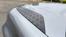 Land Rover Defender 3.0 D200 SE 110 5dr Auto Diesel Estate